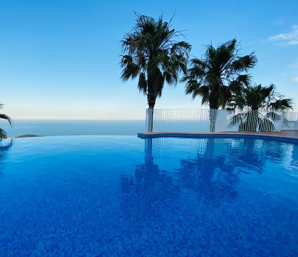 Fantastico Apartamento Con Vistas Panoramicas Al Mar กุมเบรเดลโซล ภายนอก รูปภาพ